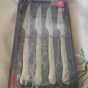 Zwilling J.A. Henckels Twin Steak Knife Set